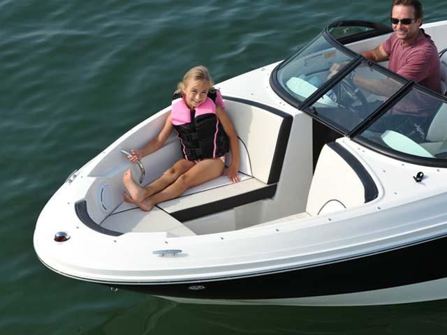 Sea Ray Sport Boat 190 Sport