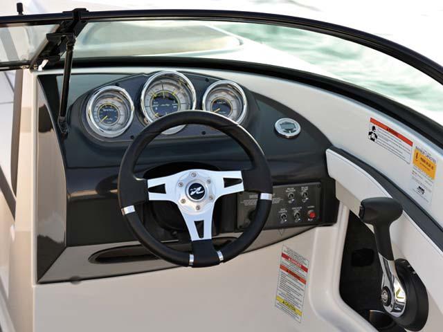 Sea Ray Sport Boat 190 Sport