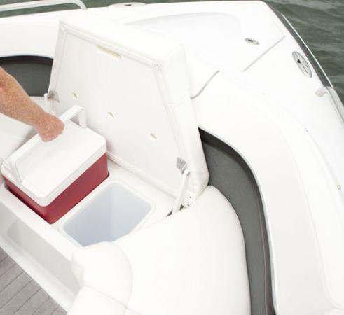 Formula 350 Crossover Bowrider