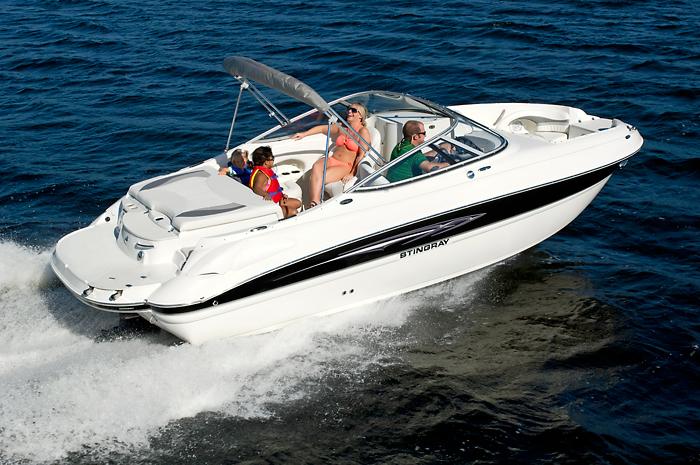 Stingray Sport Deck 215 LR
