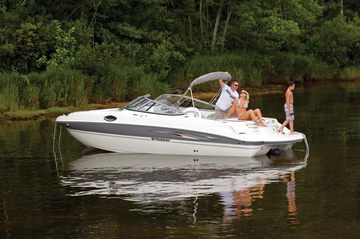 Stingray Sport Deck 235 LR