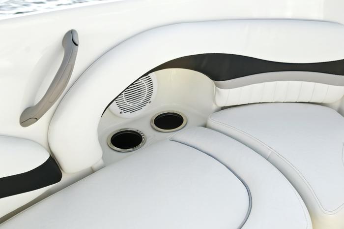 Stingray Sport Deck 235 LR