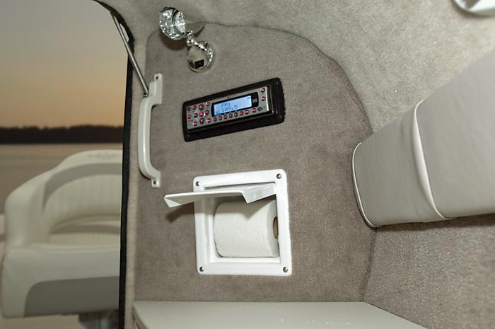 Stingray Sport Deck 235 LR