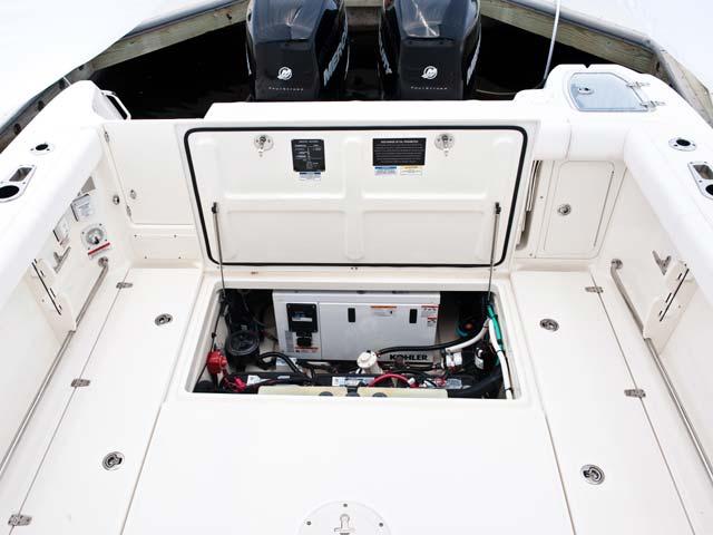Boston Whaler 285 Conquest Pilothouse