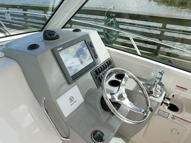 Boston Whaler 285 Conquest Pilothouse