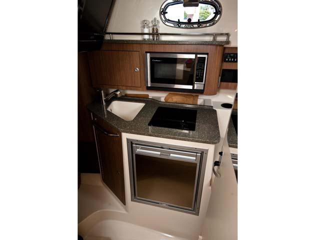 Boston Whaler 285 Conquest Pilothouse