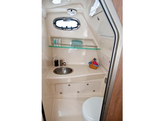Boston Whaler 285 Conquest Pilothouse