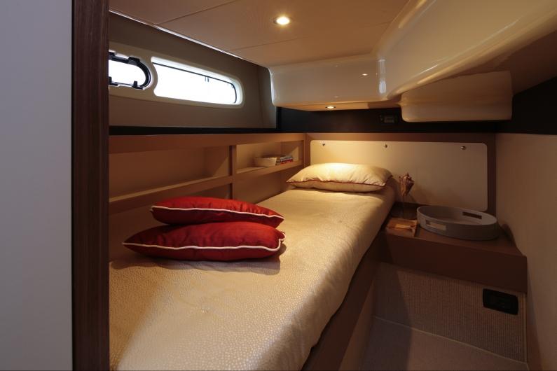 Azimut Magellano 43