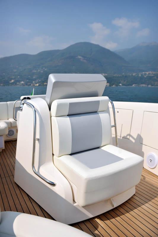 Colombo 32 Super Indios Tender