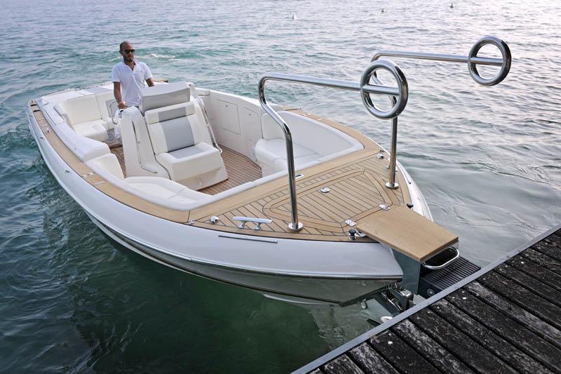 Colombo 32 Super Indios Tender