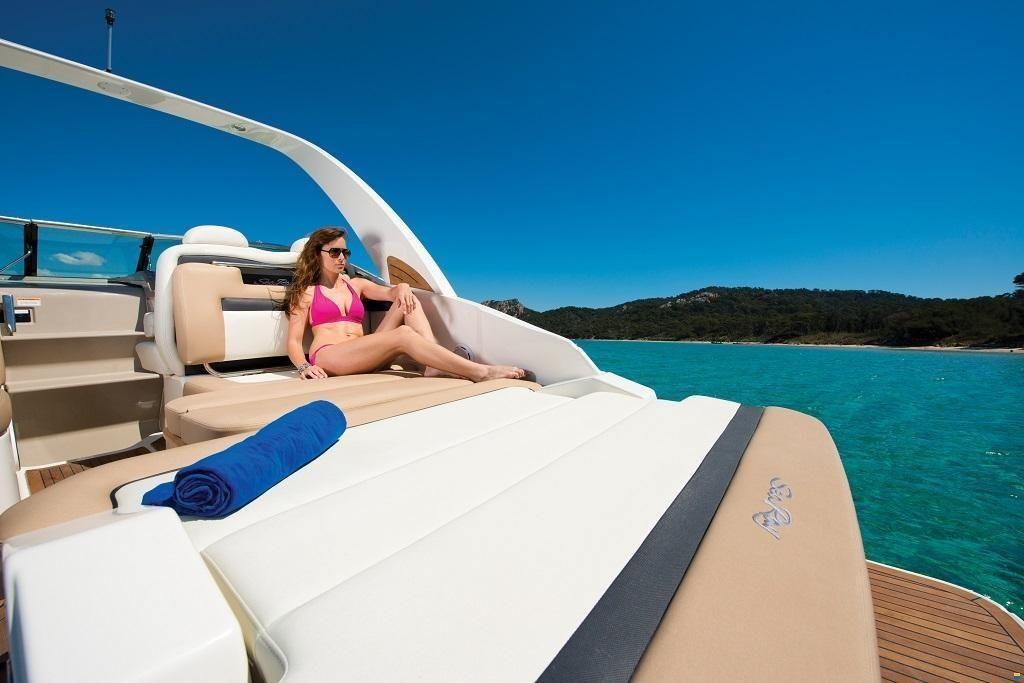 Sea Ray Sport Cruiser 265 Sundancer