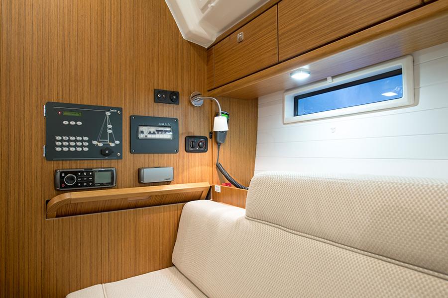 Bavaria Cruiser 37