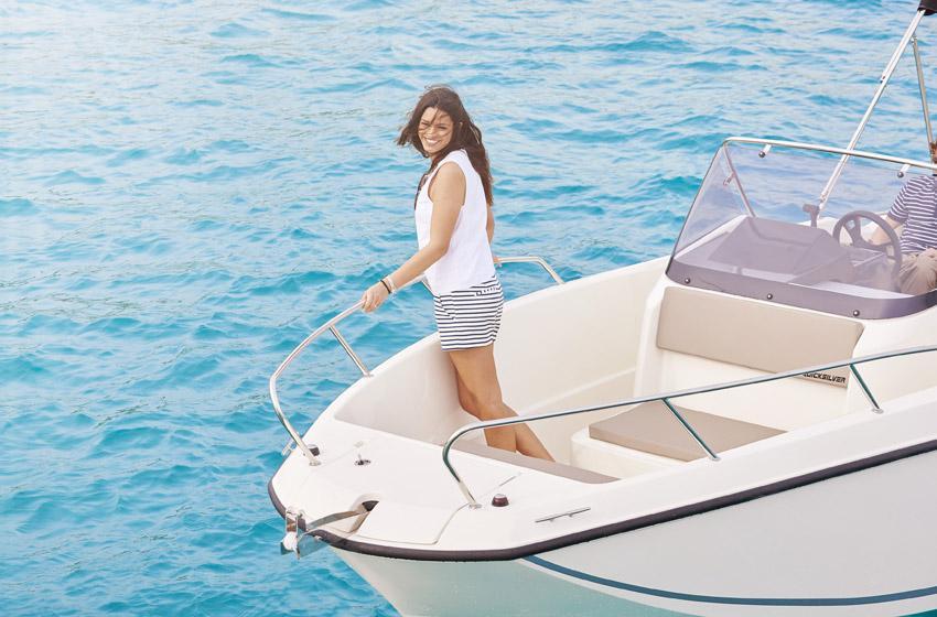 Quicksilver Activ 675 Open