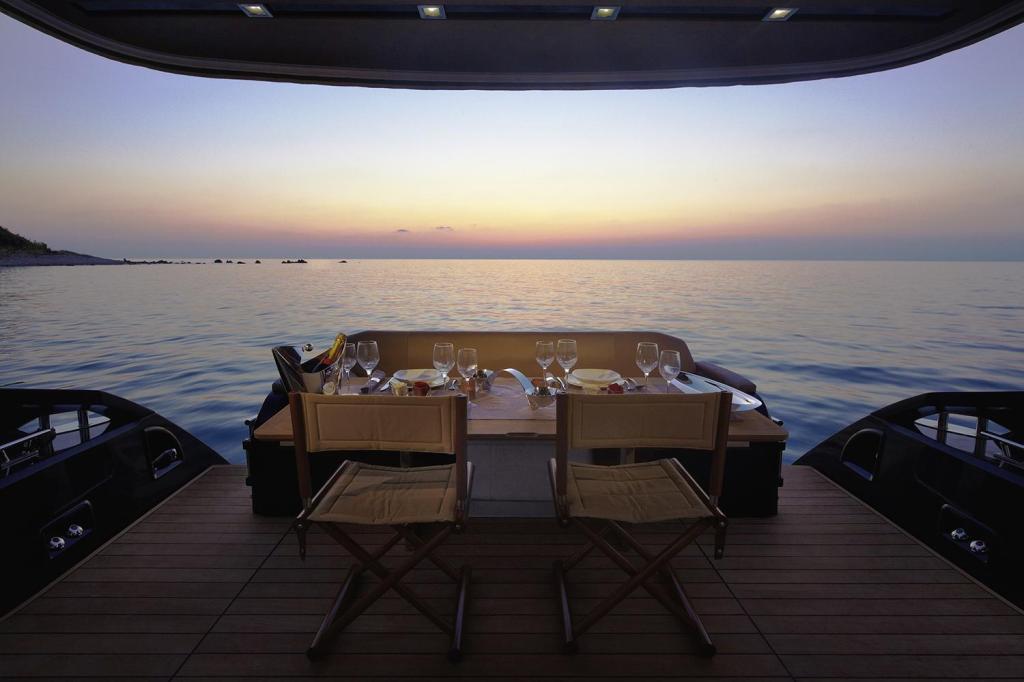 Sessa Yacht 54 Fly