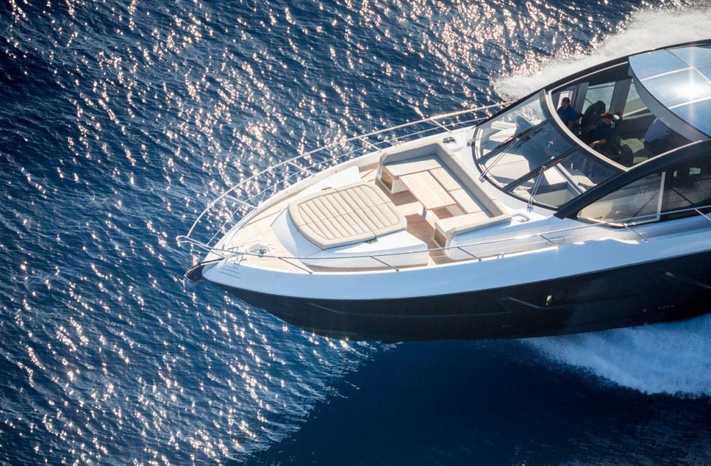 Sunseeker Predator 74