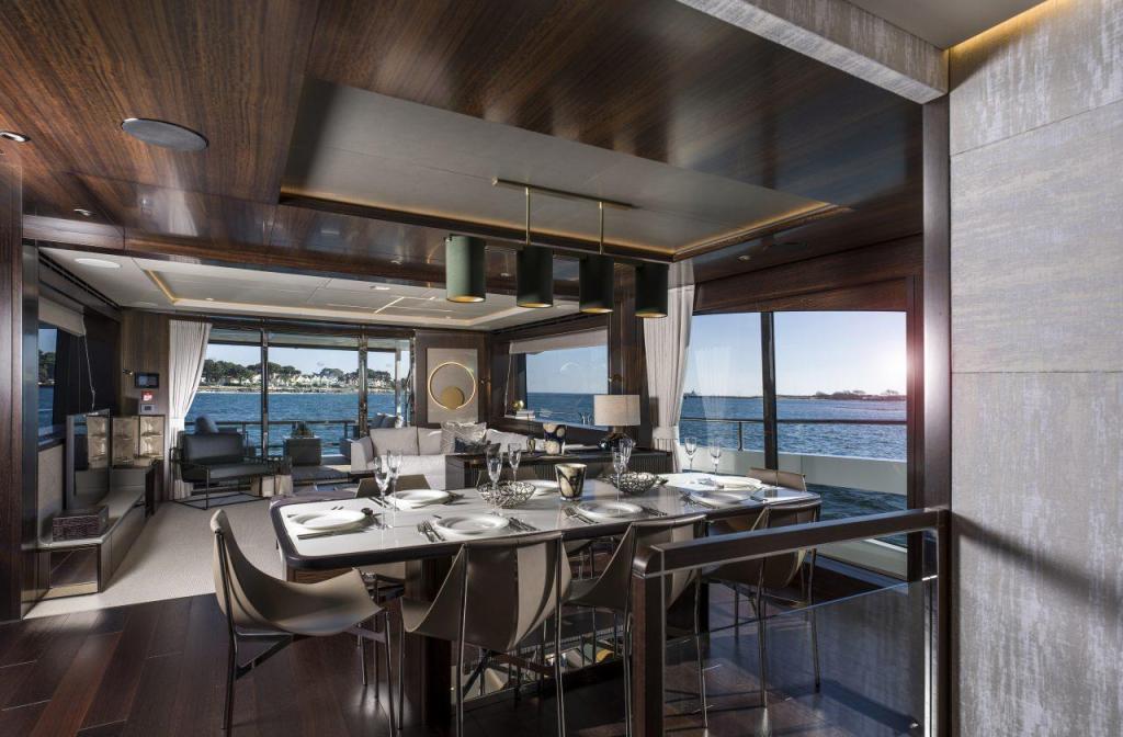 Sunseeker Yacht 88