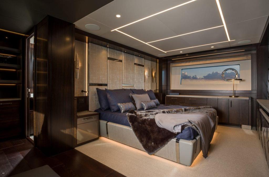 Sunseeker Yacht 88