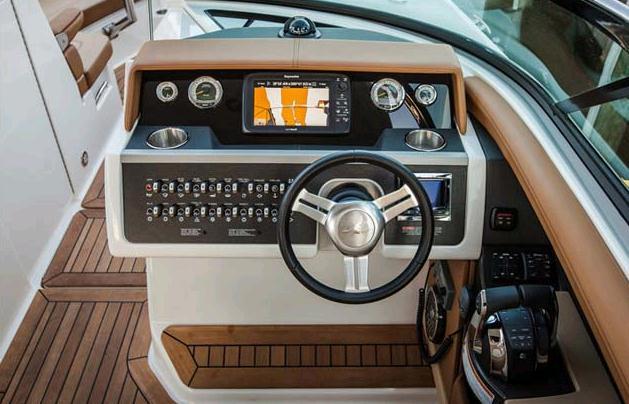 Sea Ray Sport Boat 350 SLX