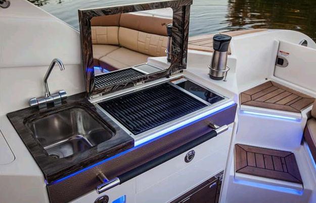 Sea Ray Sport Boat 350 SLX