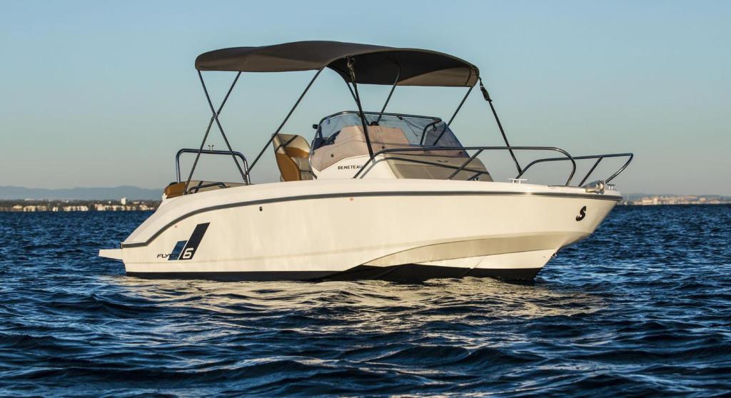 Beneteau Flyer 6 SUNdeck