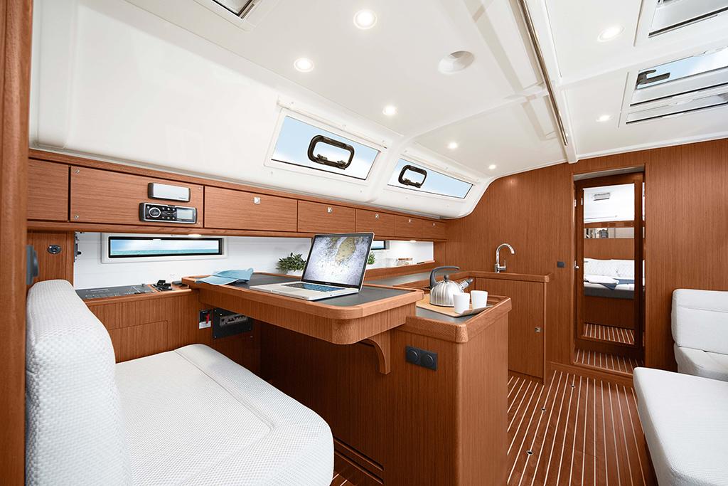 Bavaria Cruiser 51