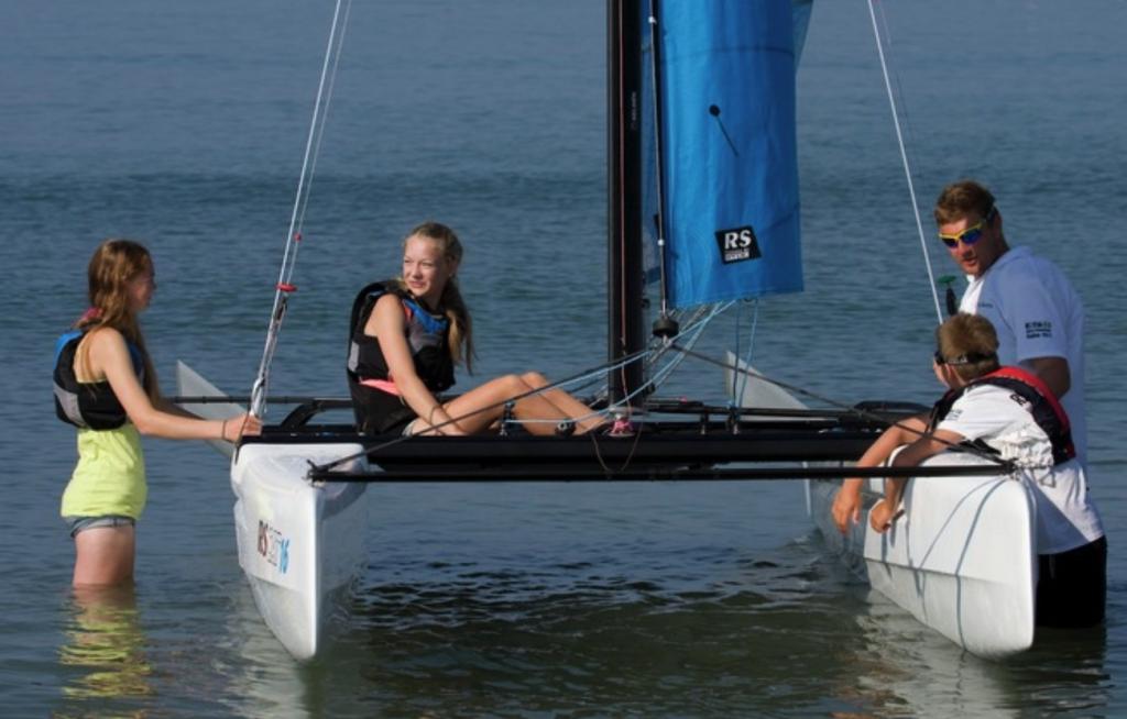 RS CAT 16