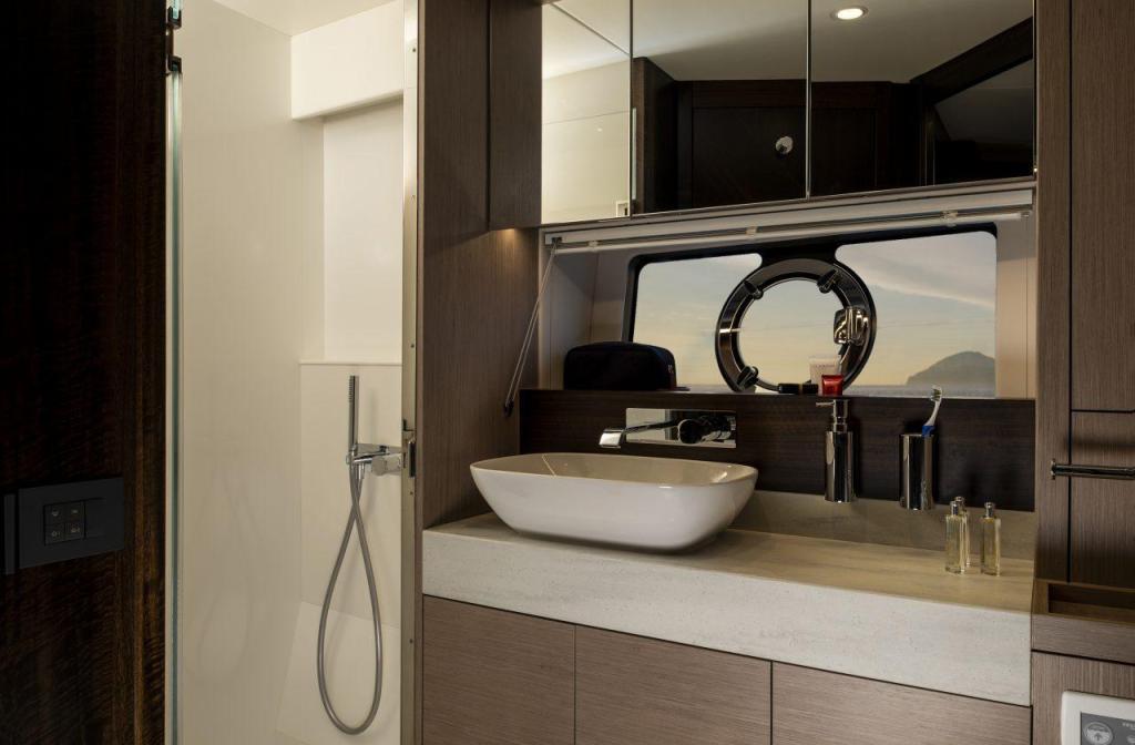 Sunseeker Manhattan 55