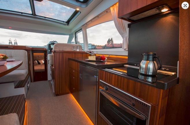 Nimbus 405 Flybridge