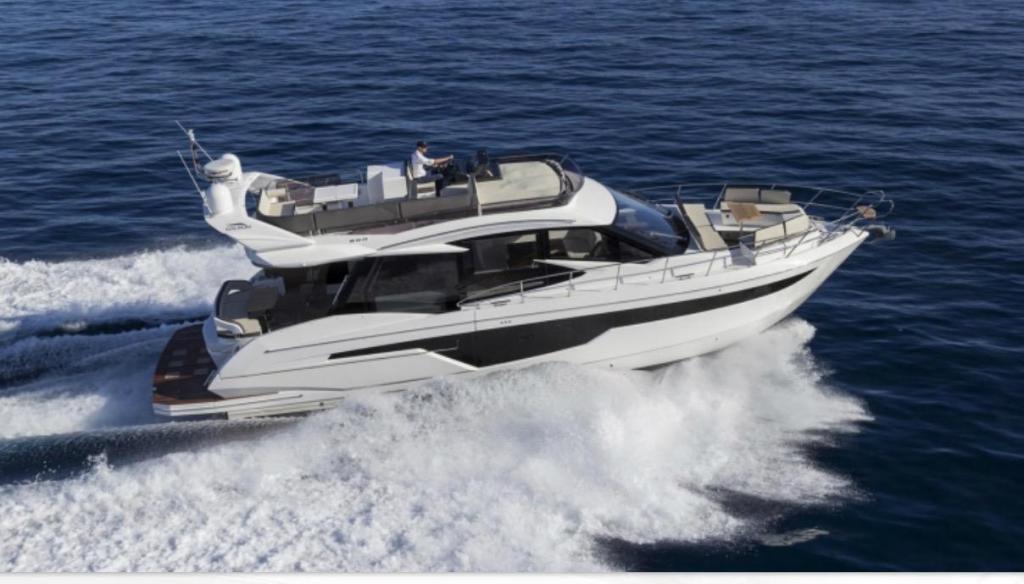 Galeon 500 Fly