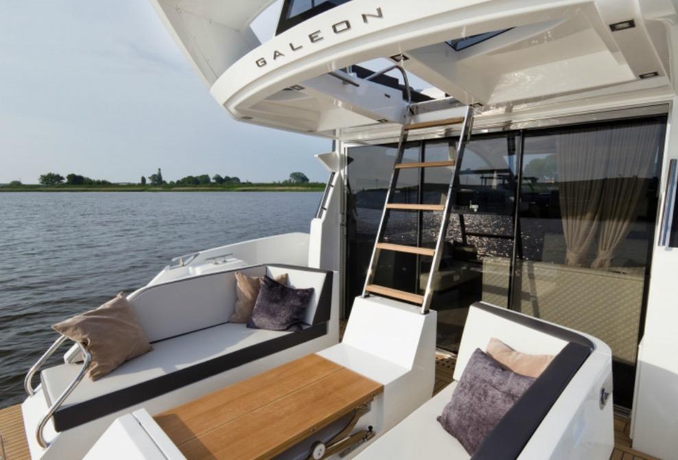 Galeon 560 Skydeck