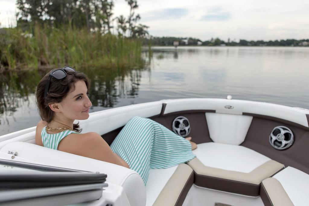 Regal Bowrider 2000 ES