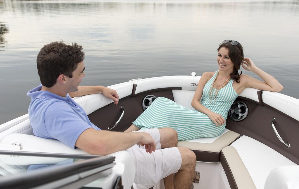 Regal Bowrider 2000 ES