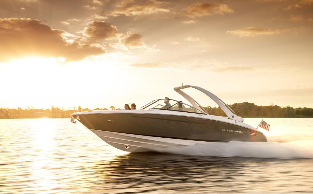 Regal Bowrider 2800