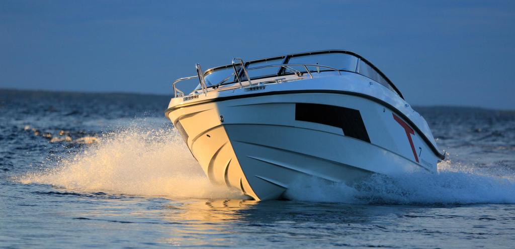 Finnmaster Cruiser Boat T7