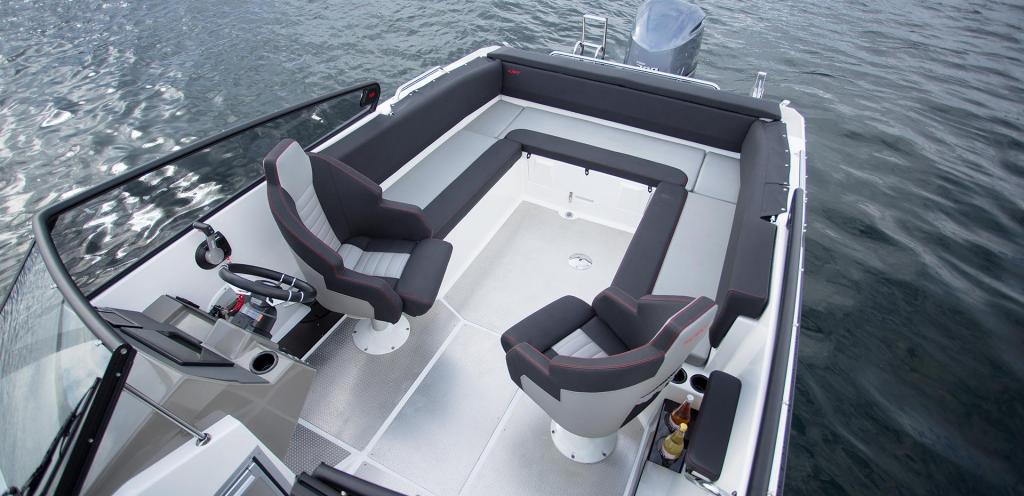 Finnmaster Open Boat Husky R8