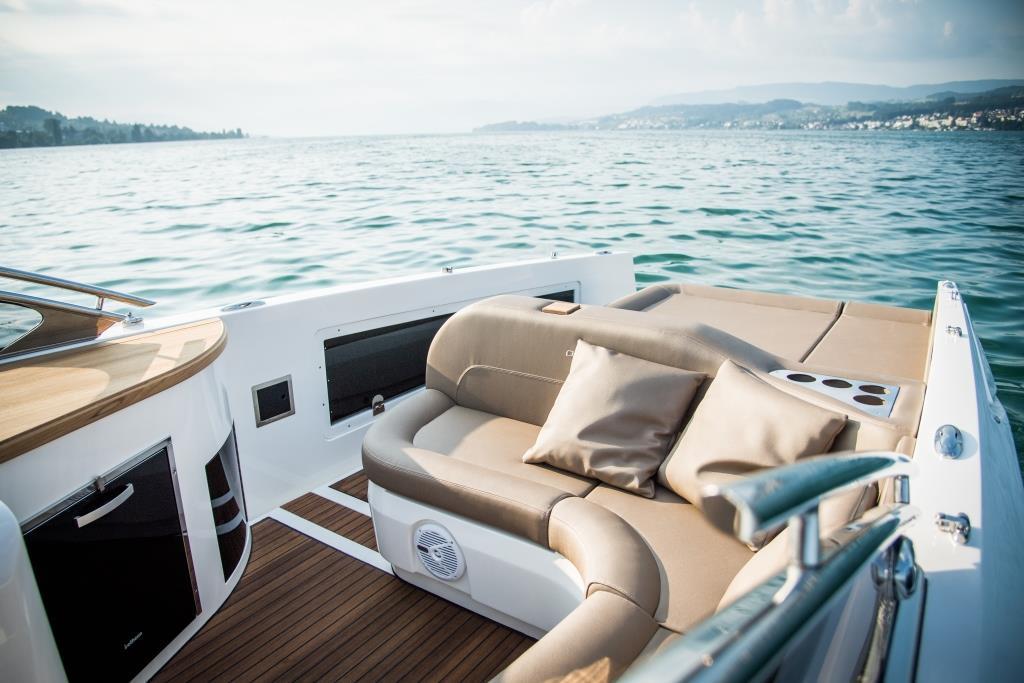 Ganz Boats Ovation 7.6
