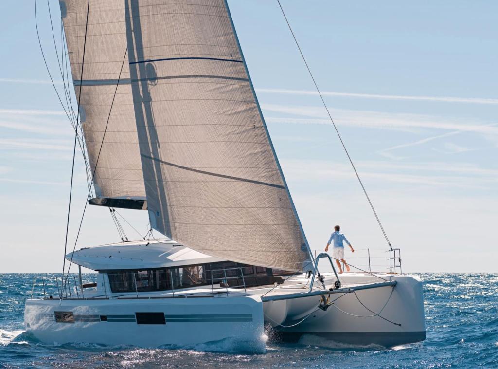 Lagoon 52 S