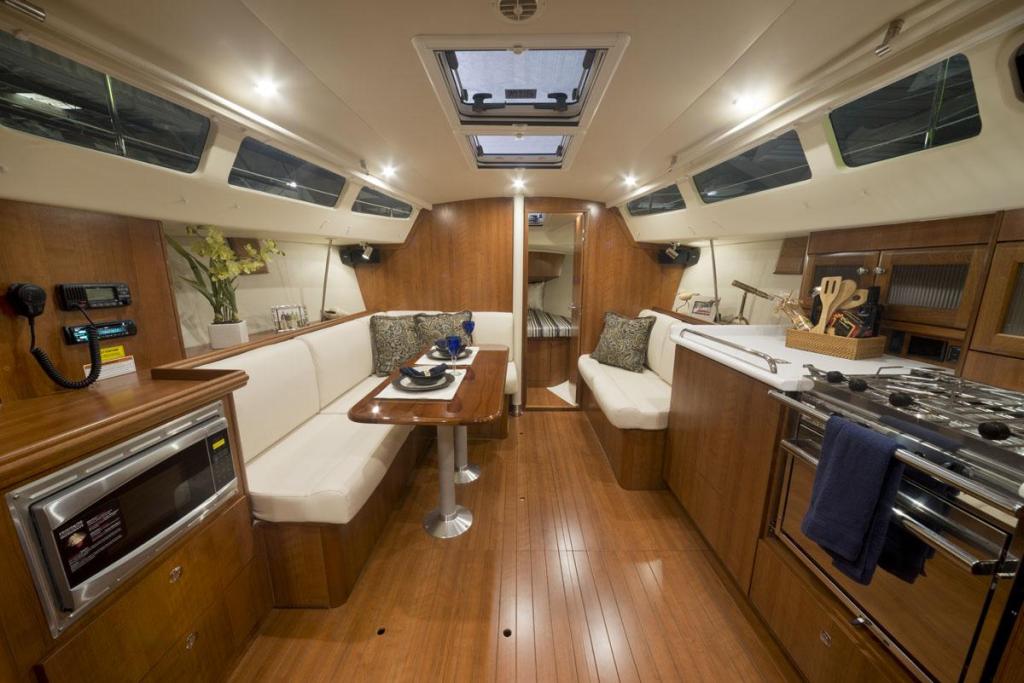 Marlow-Hunter 31