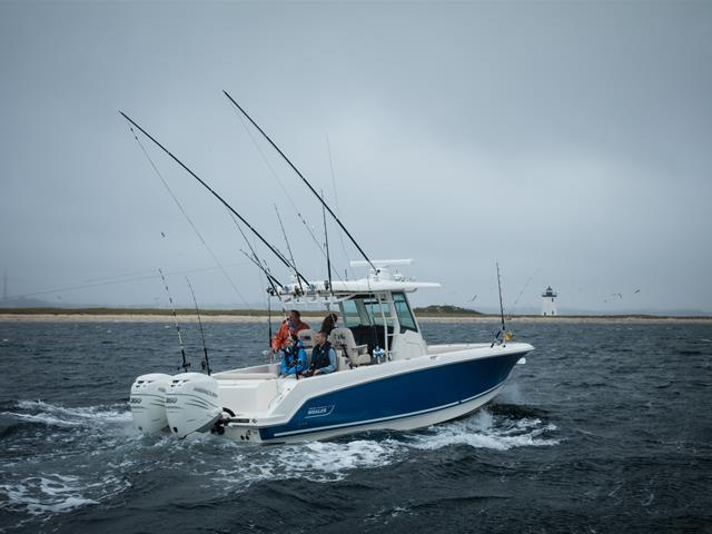 Boston Whaler 330 Outrage