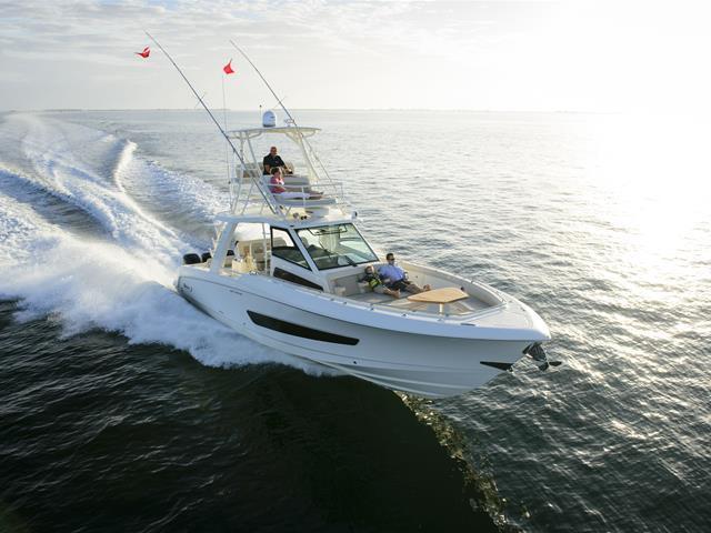 Boston Whaler 420 Outrage