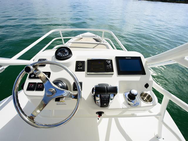 Boston Whaler 420 Outrage