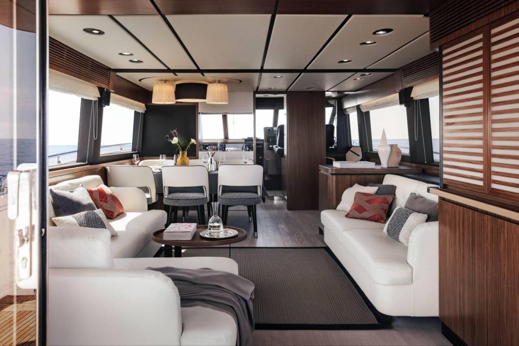 Azimut Magellano 66
