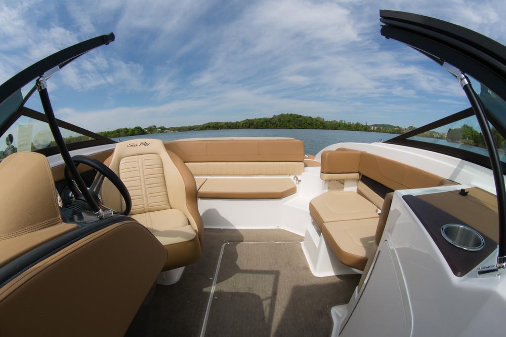 Sea Ray SPX 190