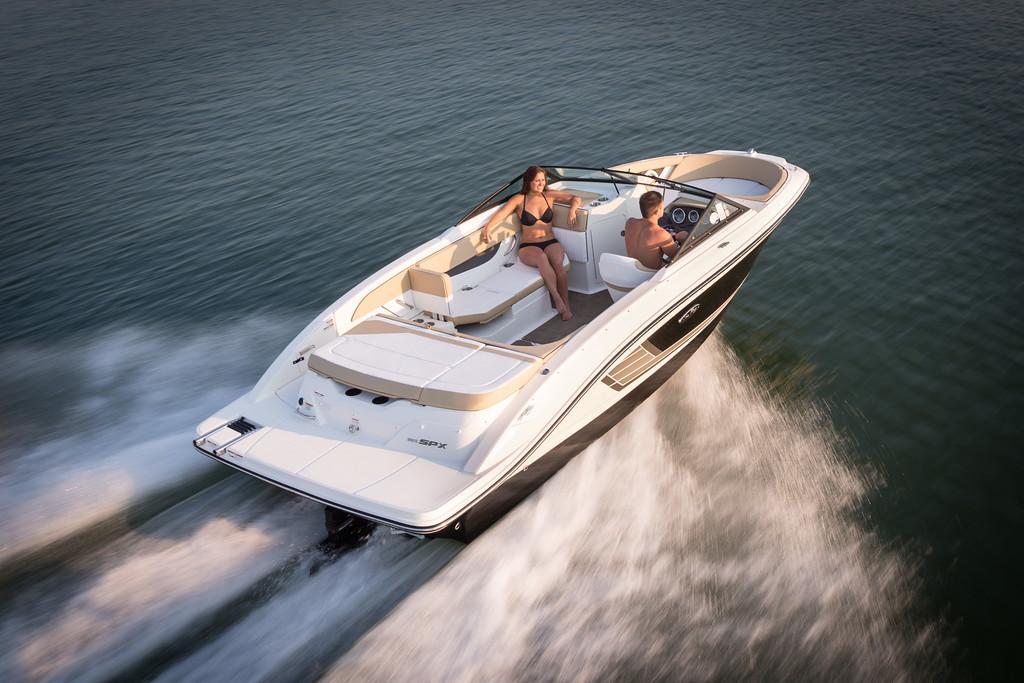 Sea Ray SPX 210