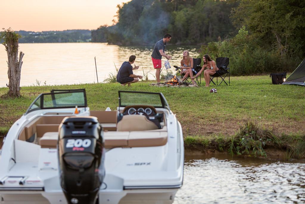 Sea Ray SPX 210 OB