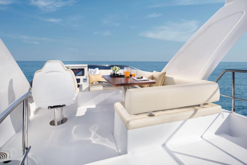 Azimut Flybridge 50