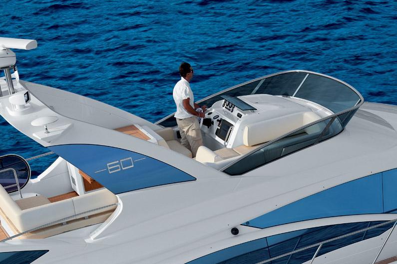 Azimut Flybridge 60