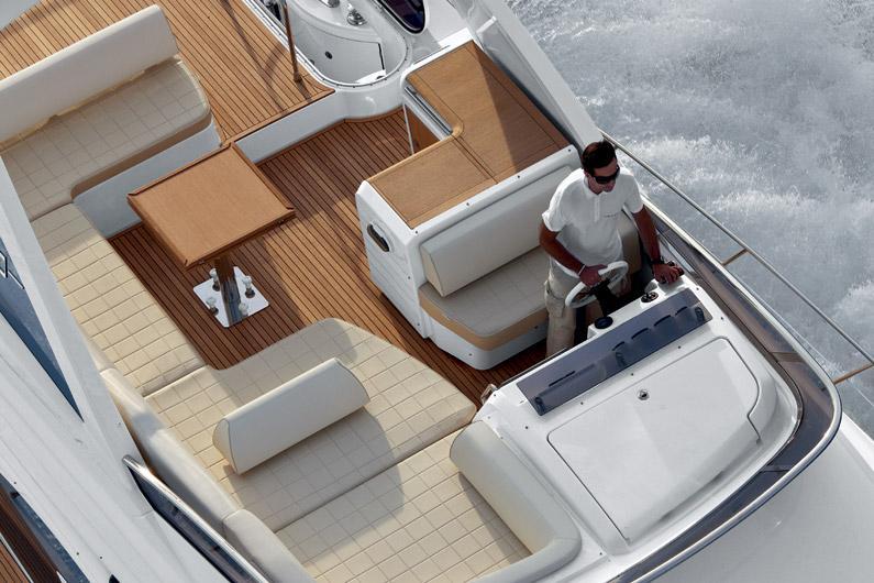 Azimut Flybridge 60