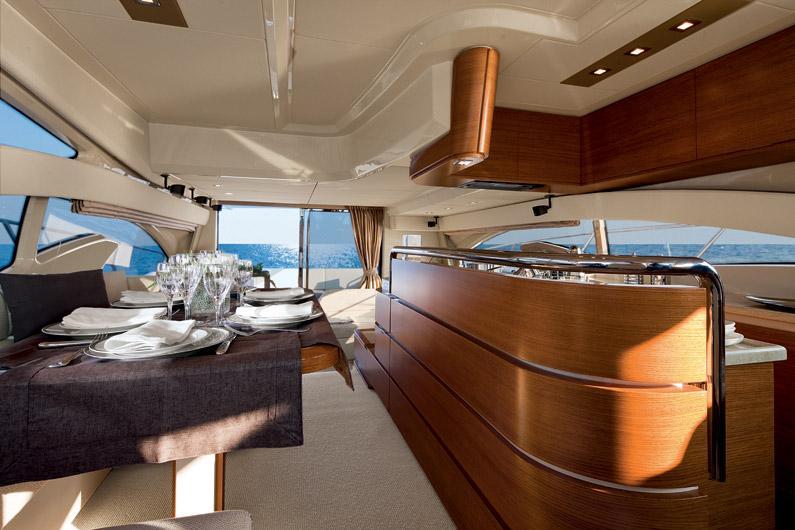 Azimut Flybridge 60