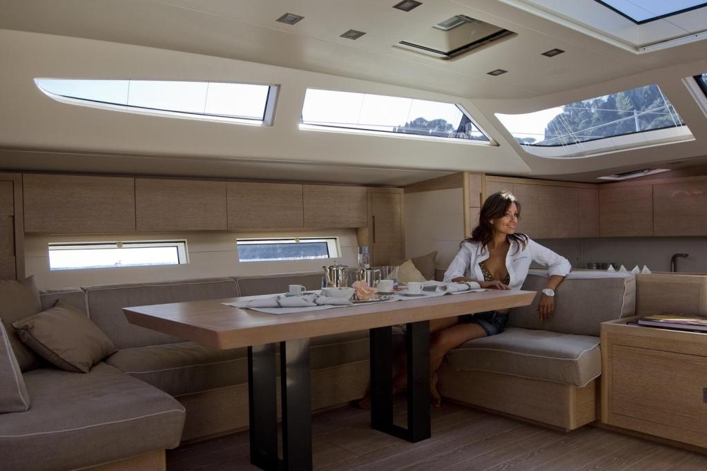 Advanced Yachts A66